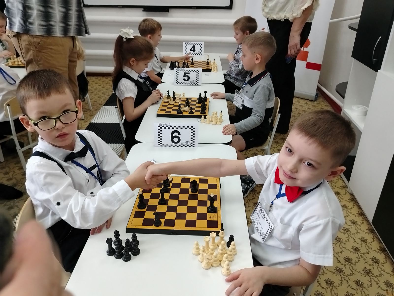 0-02-05-bd8a0f0b79734ed4f3951fede652a1cdc8ab8f746b27cdb5ed4554d03d6a7efc_24d1f4229ce5c74c_1.jpg